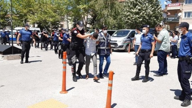 Düğünde polise saldıran 6 kişiden 5'i tutuklandı