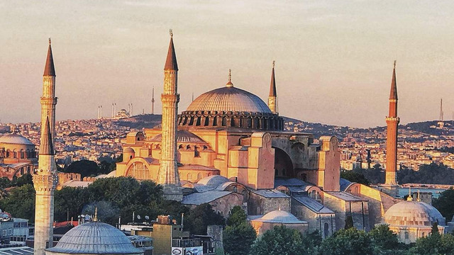 Ayasofya’ya 235 TL’ye ''namaz turu'' ilanı!