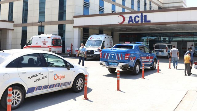 Şehirde büyük panik! 126 fabrika işçisi zehirlendi