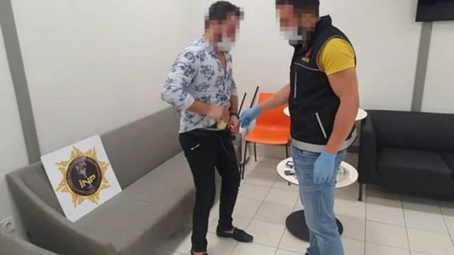 Yarım kilo uyuşturucuyla yakalandı, serbest bırakıldı