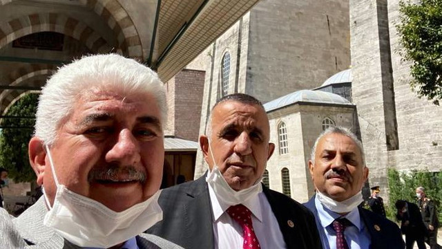 Ayasofya’nın açılışına katılan AK Partili vekil koronavirüse mi yakalandı ?