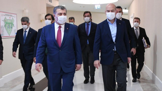 Bakan Koca ve Soylu'nun koronavirüs görüşmesi
