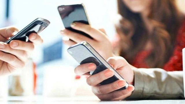 Artık hem akıllı, hem pahalı! Akıllı telefonlara astronomik zam!