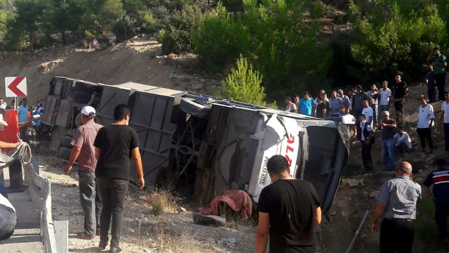 4 askerin şehit olduğu, 2 şoförün hayatını kaybettiği kazada yeni detaylar