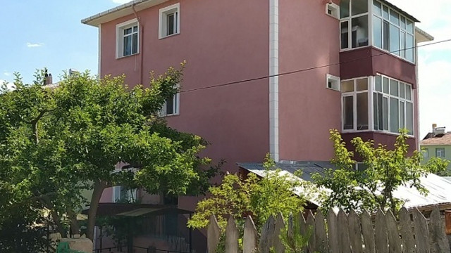 Yakınlarını ziyarete giden iki kişide koronavirüs tespit edildi