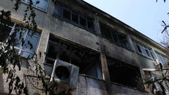 Dezenfektan üretilen okulda patlama: Yaralılar var