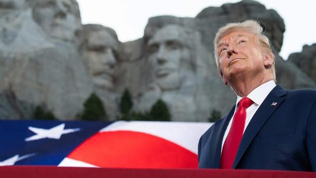 Trump'tan gövde gösterisi
