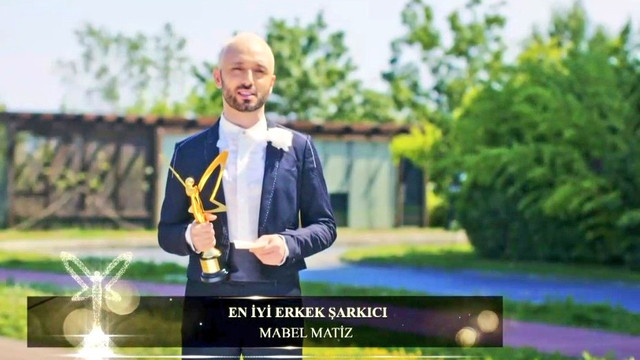 ''Milli değerlerimize uygun değil'' denen Mabel Matiz'e iki ödül birden!