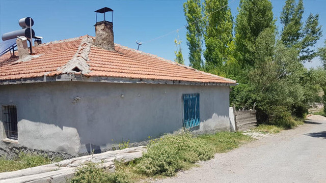 3 haftalık bebeğini boğduğunu itiraf etti!