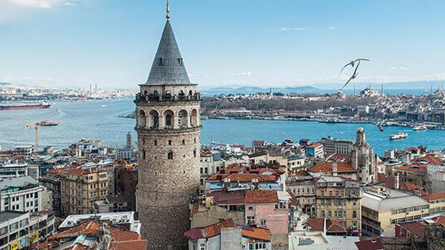 Bakan Ersoy'dan Galata Kulesi bakımıyla ilgili açıklama