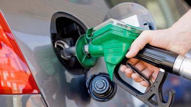 Depoları fulleyin! Benzine bu gece zam geliyor
