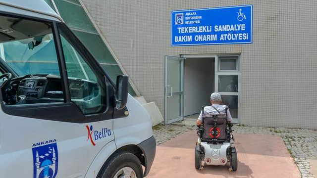 Ankara Da Engelli Vatandaslari Yolda Birakmayan Hizmet Yerel