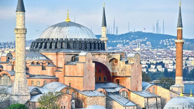 Hürriyet yazarı Selvi, Danıştay'ın ''henüz'' açıklamadığı kararı açıkladı!