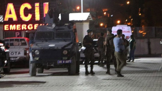 Acı haber Hakkari'den geldi! 2 polis memuru şehit oldu