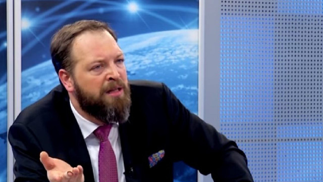 Fatih Tezcan ağzını bozdu: ''O… çocuğudur''