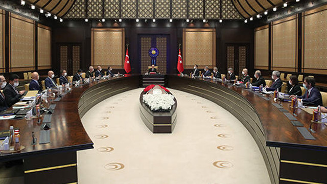Beştepe'deki kritik toplantı sonrası kritik açıklama