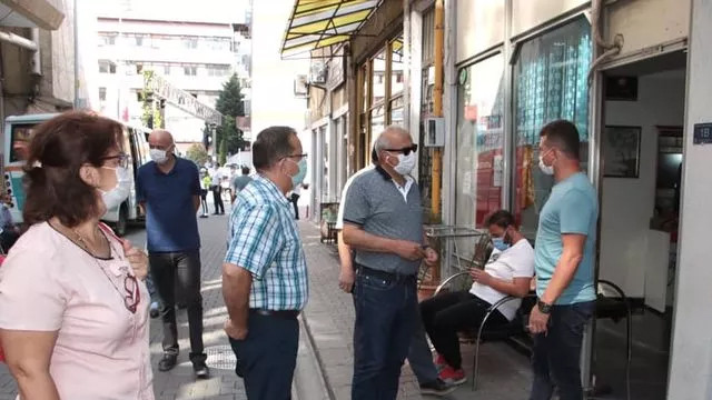 Belediye Başkanından korona tepkisi: Çalın, oynayın, size bir şey olmaz