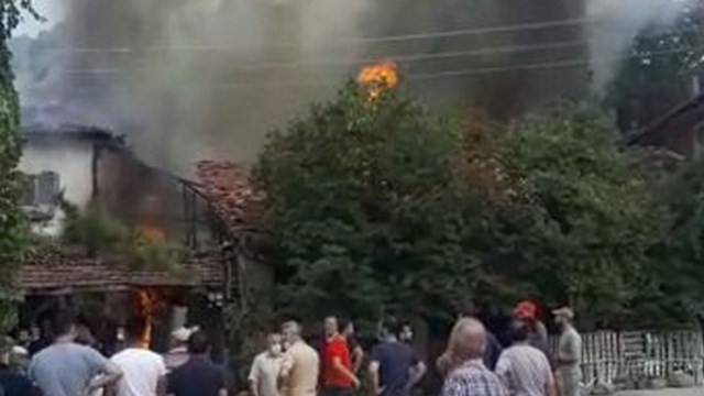 Çorum'da ahşap ev küle döndü: 4'ü çocuk 5 kişi öldü