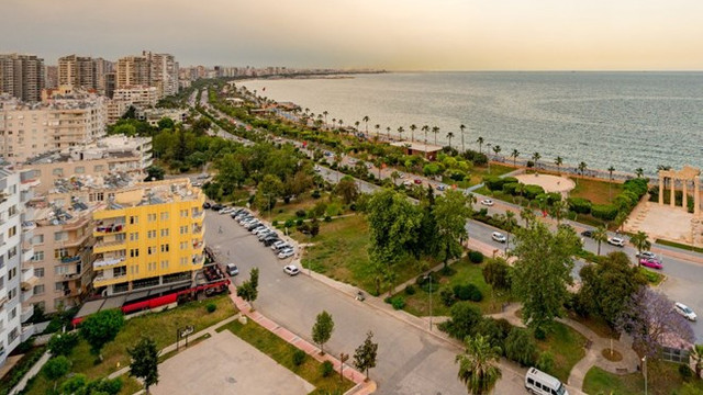 Mersin'de toplu taziyeler yasaklandı