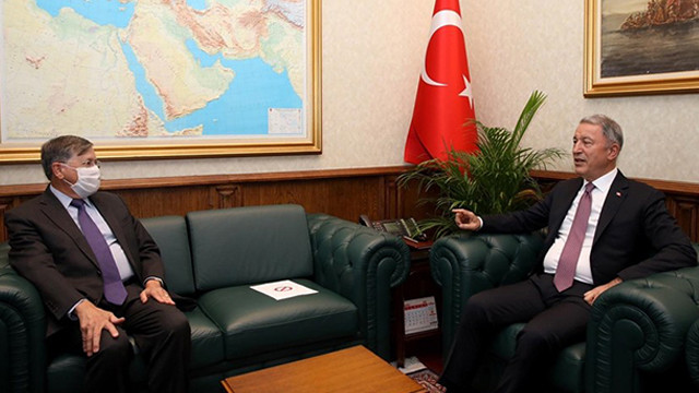 Bakan Akar ABD Ankara Büyükelçisi Satterfield'i kabul etti