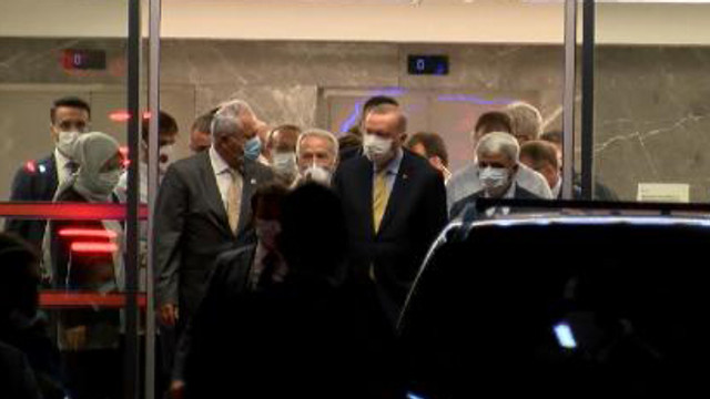 Erdoğan'dan geceyarısı hastane ziyareti