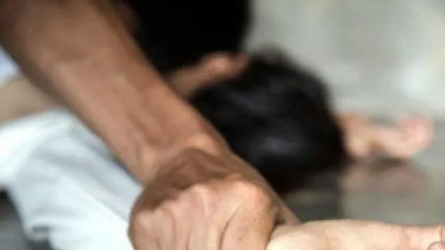 Her satırı iğrenç! Çocuklarının gözü önünde tecavüz ettiler