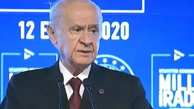 Bahçeli'den Macron'a sert tepki