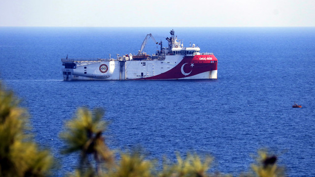 Oruç Reis, Antalya Limanı'na döndü