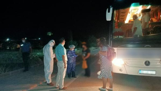Koronavirüslü kadın, yolcu otobüsünde yakalandı