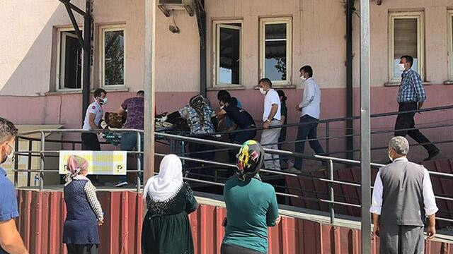 Kahvaltıda yediği salatalık yüzünden yaşam mücadelesi veriyor
