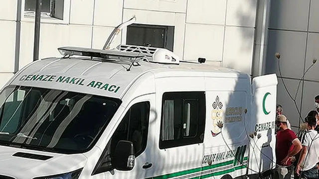 İnşaat işçileri elektrik akımına kapıldı: 1 ölü, 1 yaralı