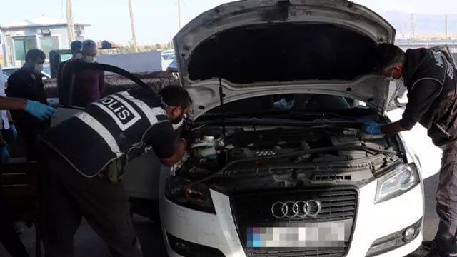 Emekli polisin aracından 61 kilogram eroin çıktı!