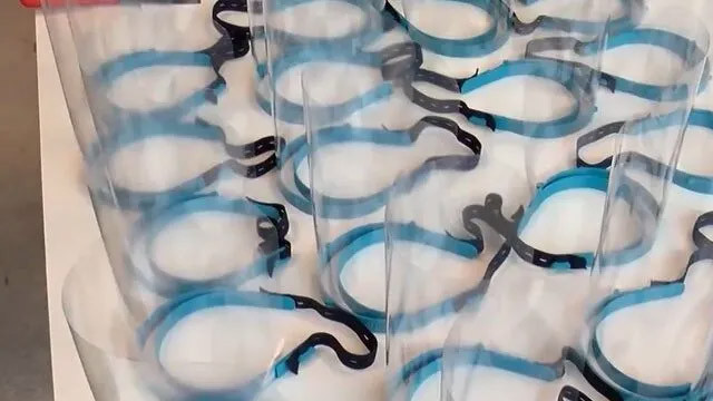 Uzmanlar açıkladı: Plastik siperlikler koronavirüse karşı etkisiz