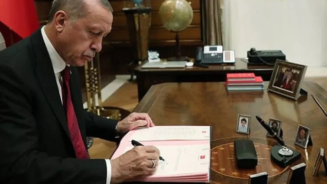 6 üniversiteye yeni rektör