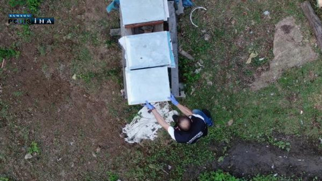 ''Kraliçe arı var, aramayın'' dediği kovandan uyuşturucu çıktı