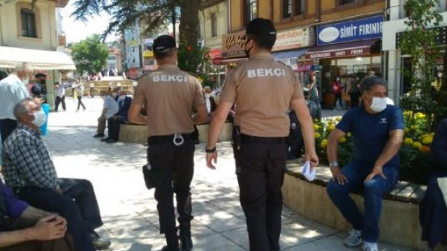 Bir ilimizde daha açık alanda sigara içmek yasaklandı!