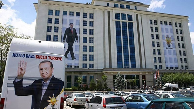 AK Parti son anketleri beğenmedi, kendi anketini açıkladı