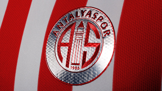 Antalyaspor'da 5 ismin koronavirüs testi pozitif çıktı