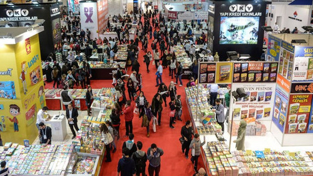 İstanbul Kitap Fuarı koronavirüs nedeniyle erteledi