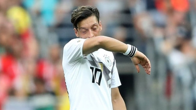 Taraftar coştu! Mesut Özil'den olay yaratan Fenerbahçe açıklaması