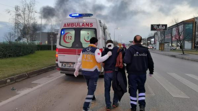 Yola kontrolsüz çıkan araç kazaya neden oldu