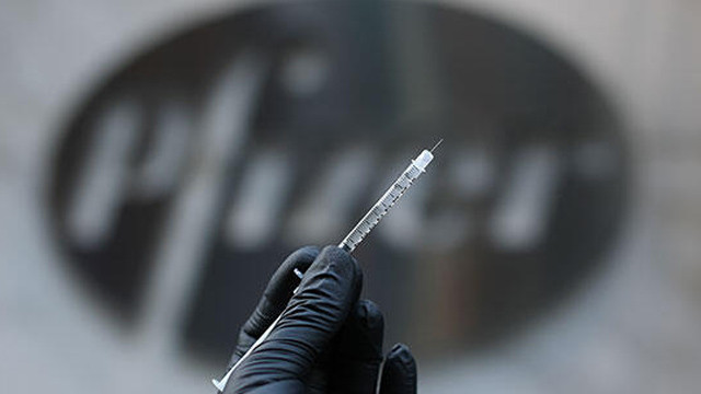 Pfizer aşıları yetişmiyor: Teslimatta azalma yaşanacak