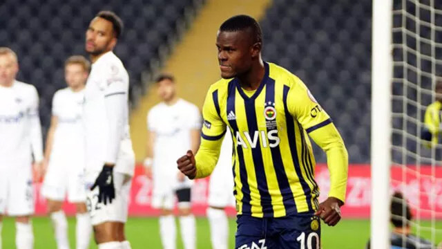 Mbwana Samatta için bomba iddia! Gidiyor mu?