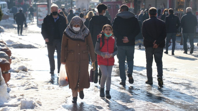 Bir il daha alarm veriyor! Vaka sayısı bir haftada yüzde 75 arttı