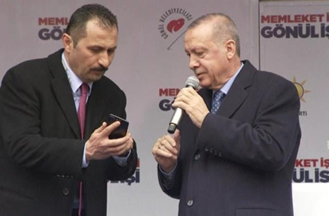 Erdoğan ''Sen beni çıldırtacaksın'' dedi, internette herkes onu aradı - Resim : 1