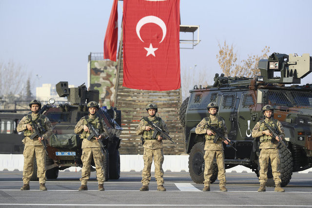 İşte Jandarma'nın yeni kıyafetleri ! Sosyal medyada olay oldu - Resim: 2
