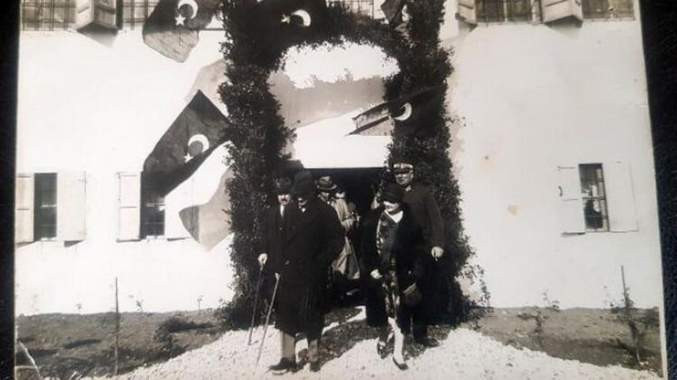 Atatürk'ün daha önce hiç yayınlanmayan bir fotoğrafı ortaya çıktı - Resim : 2