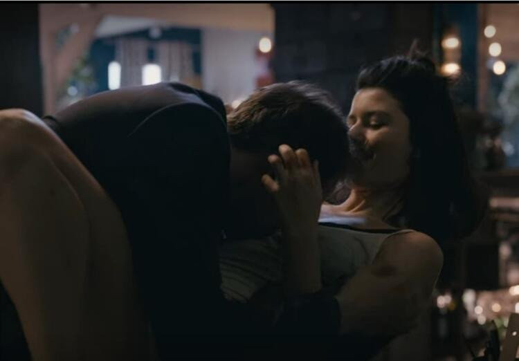 Beren Saat'in Atiye'deki sevişme sahneleri olay oldu - Resim: 4