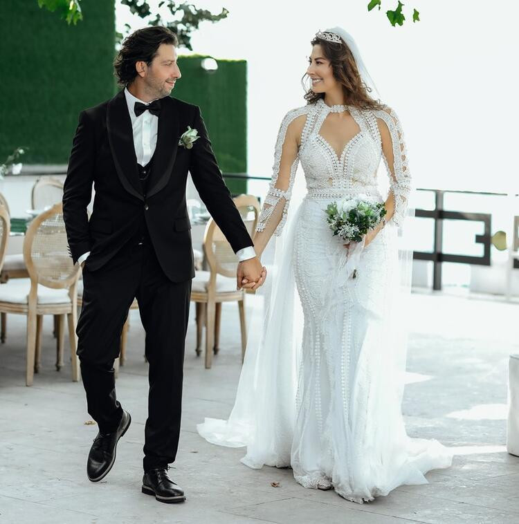 Şenay Akay ve Tarık Soner evlendi - Resim : 1