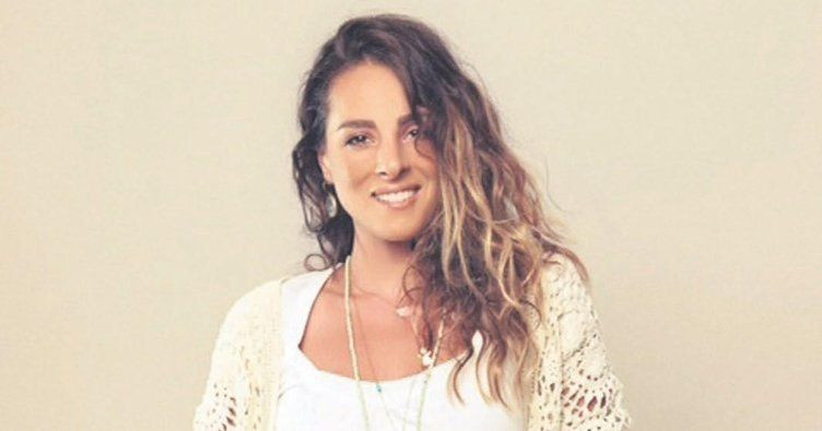 Güzel oyuncudan olay itiraf: ''Dekor olarak kullanılan köfteleri yedim'' - Resim: 2